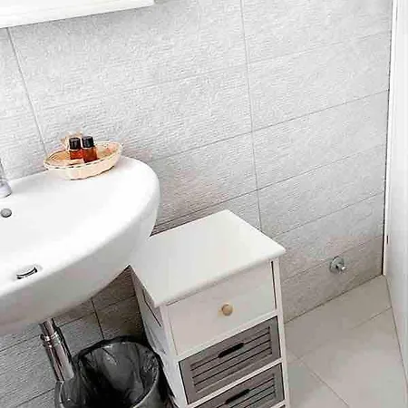 Con Giardino A Due Passi Dal Mare Apartament *